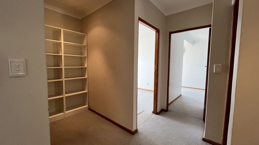 3 Bedroom Property for Sale in Simons Kloof Western Cape